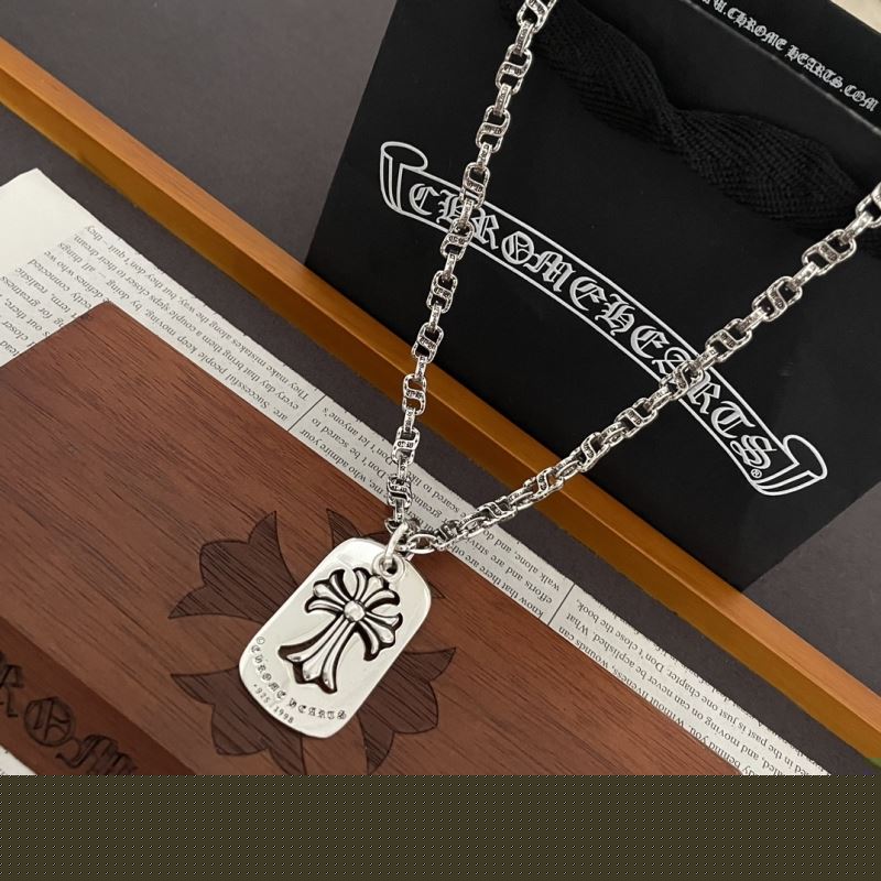 Ch**me He**ts necklaces